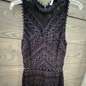 Midnight blue lace sleeveless dress